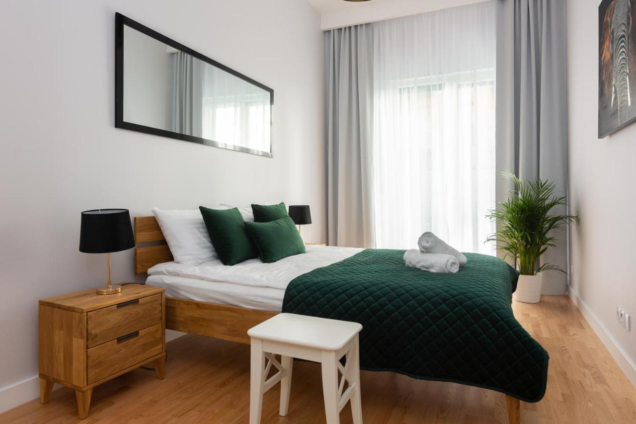 Millennium Express Green Varşovia Exterior foto